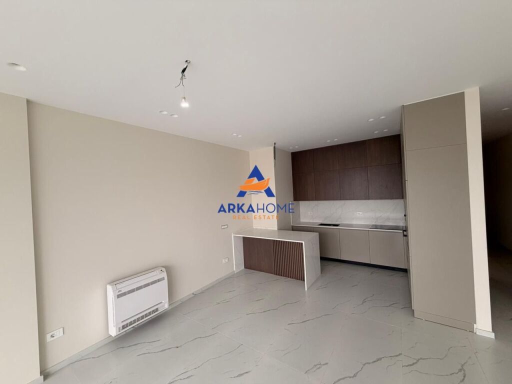 JEPET ME QERA APARTAMENT 3+1+2 BALLKONE PER BANIM/ZYRA "NE BLLOK" 4000 EURO (I DISKUTUSHEM)