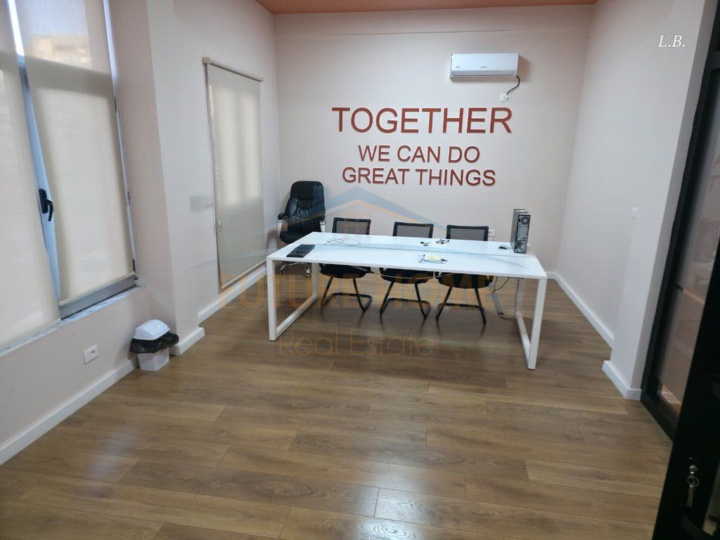 Rent, Business Premises, Commune of Paris, Tirana.