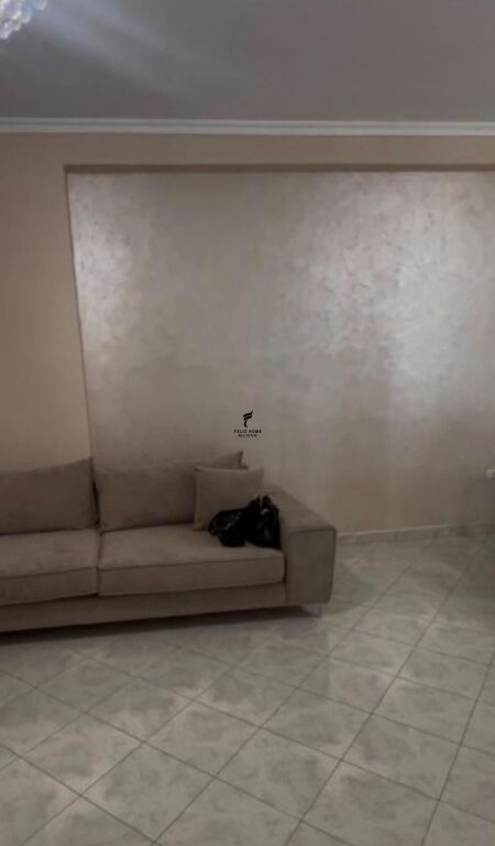 APARTAMENT ME QERA 2+1 YZBERISHT 60.000 LEKE FH-66224