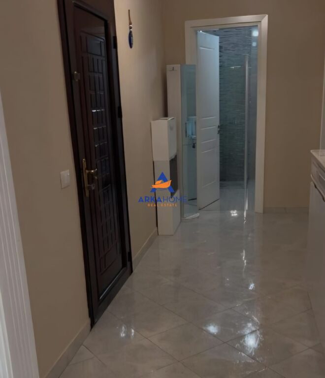 JEPET APARTAMENT ME QERA 2+1+BALLKON "MISTO MAME" 60.000 LEKE