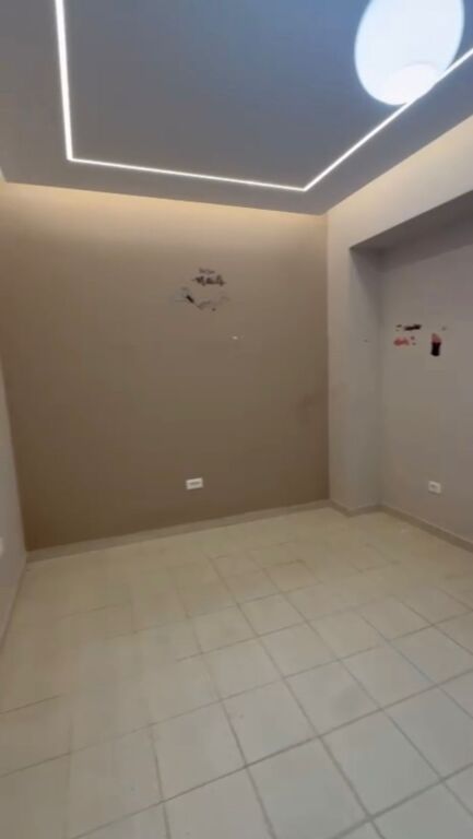 Business premises for rent near Zjarrfiksa