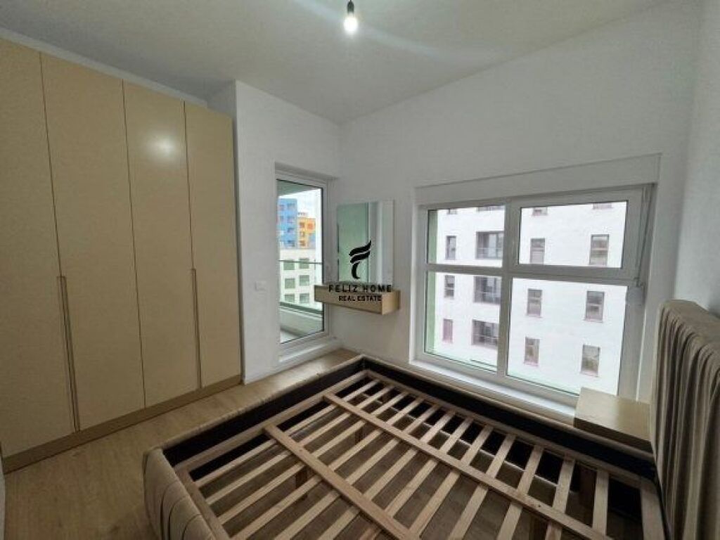 APARTAMENT ME QERA 1+1 ALI DEMI 50.000 LEKE FH-66183