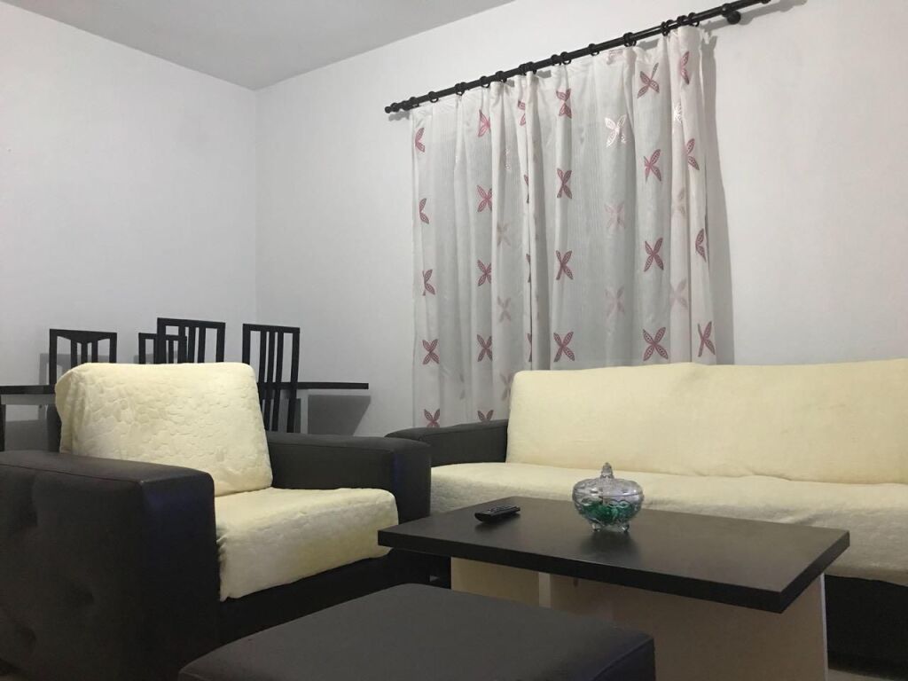 Jordan misja apartment 1+1 for rent (including parking)  35,000 leke
