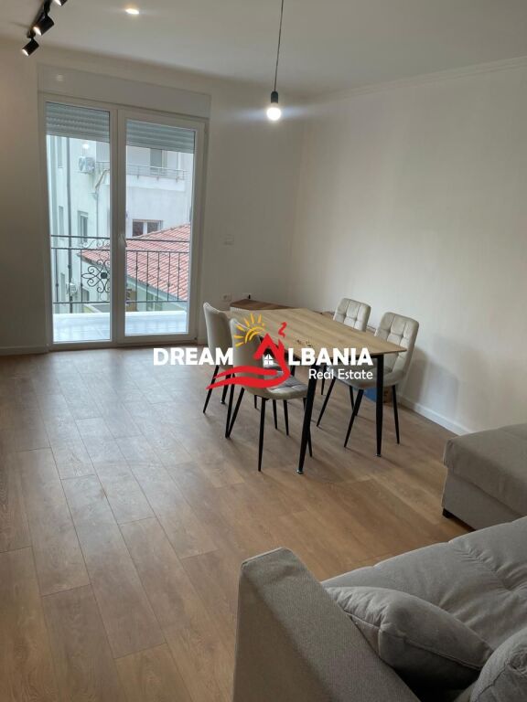 Apartament 1+1+Post Parkimi Me Qera Ne Shkoze (ID 42111544)