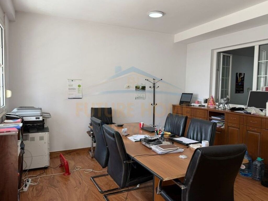 For rent, 2+1 apartment for offices, Center, Tirana.