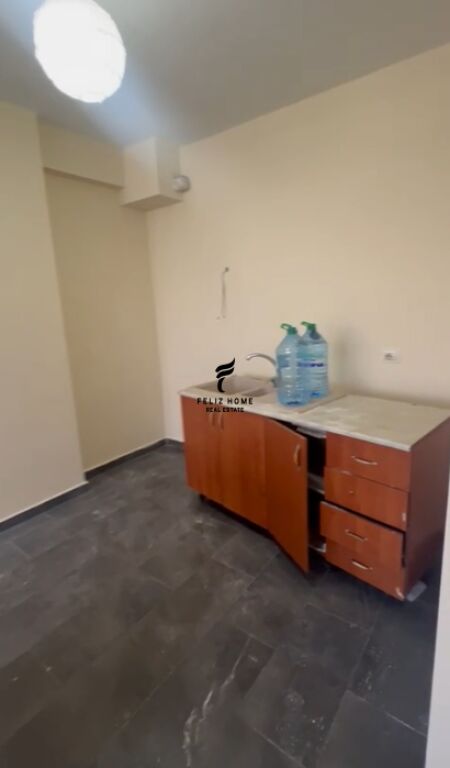 MONOLOCALE IN VENDITA ASTIR 79.000 EURO FH-66125