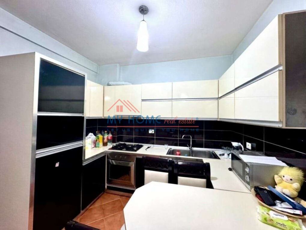 Apartament 2+1 me qera ne Astir Tirane