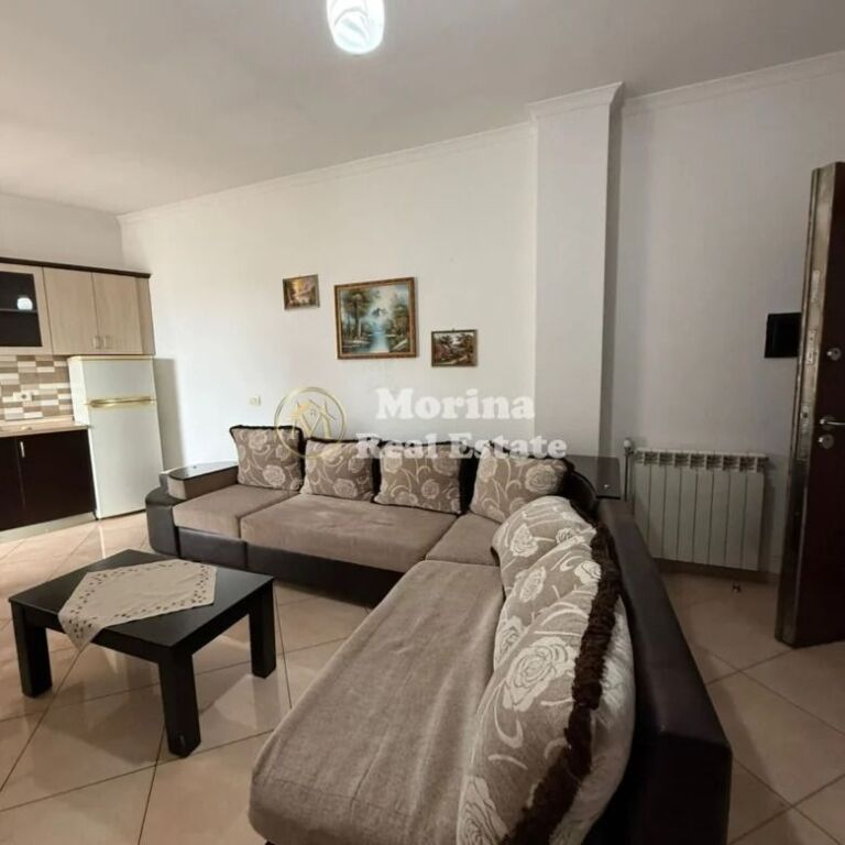 Affitto | Appartamento 1 + 1 | Xhamlliku | 400 €/mese