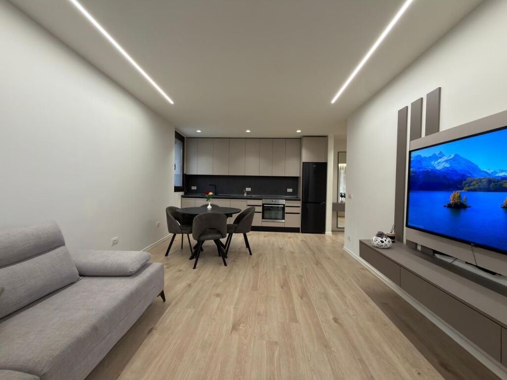 Appartamento 1+1 in affitto! Via delle Barricate