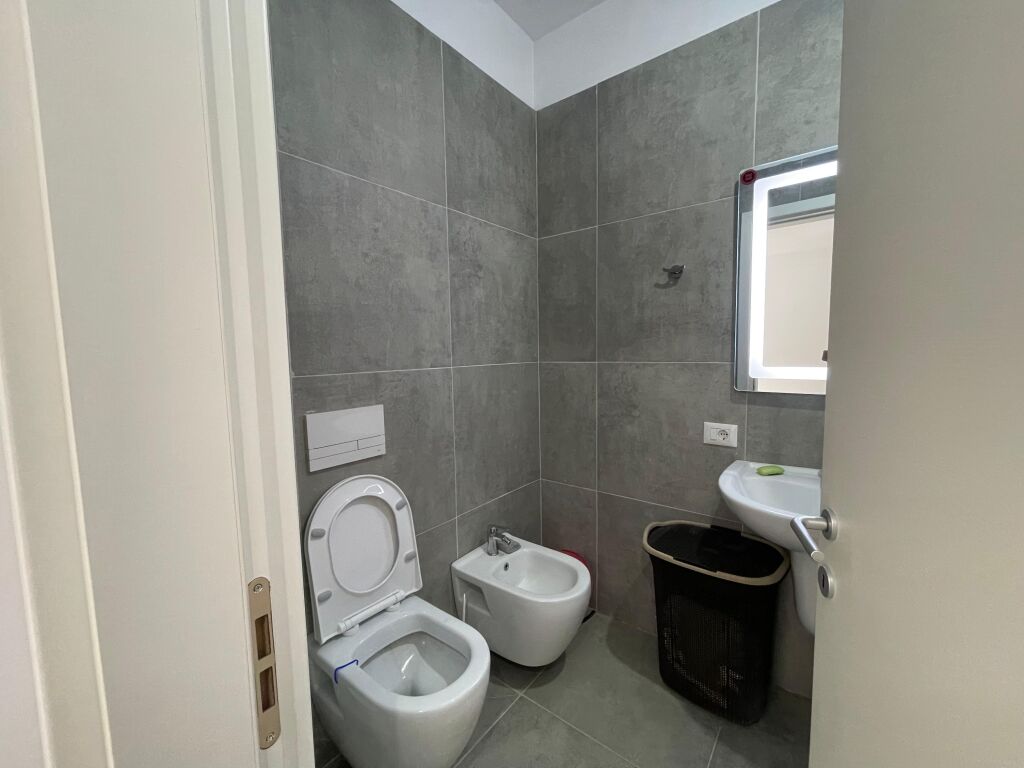 Appartamento 1+1 +parcheggio a Univers city