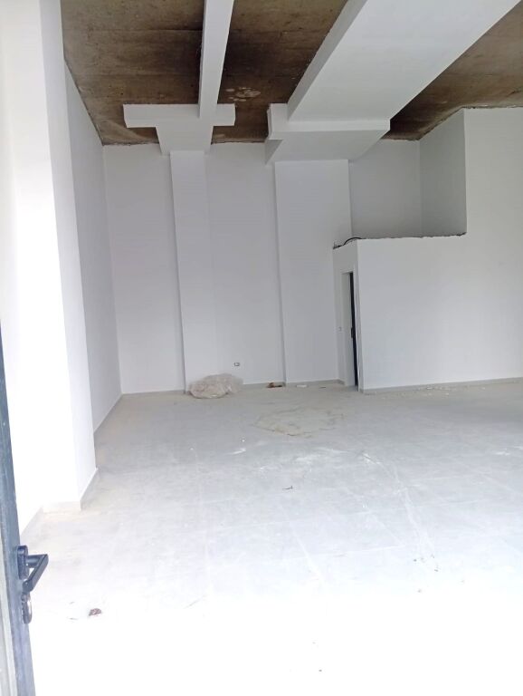 🏢 Jepet me Qera Ambient Biznesi afer Concordit 5 Maj