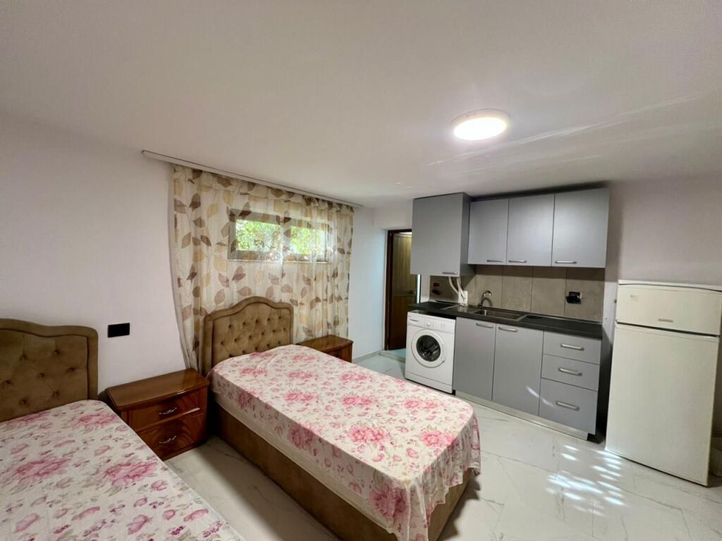 Affitto, Monolocale "Rr.Mihal Grameno" – Tirana.