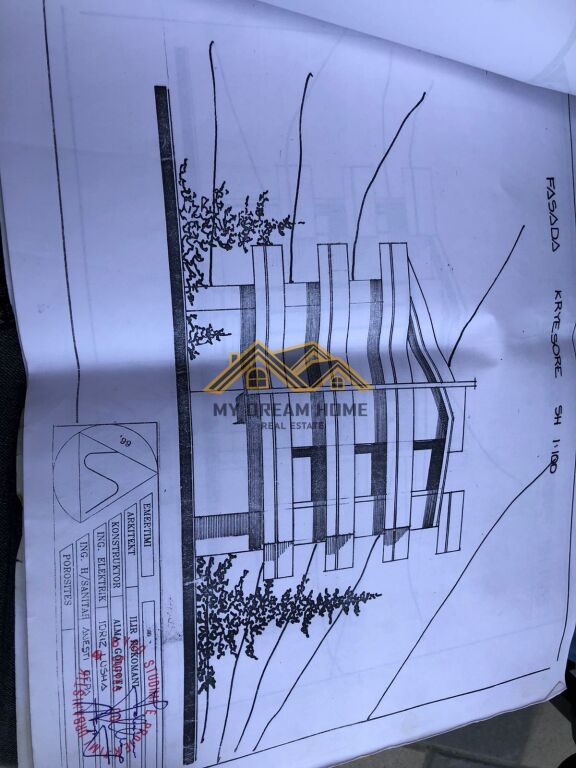 VENDESI IN VENDITA KARABINAR VICINO A VILA ZOGUT