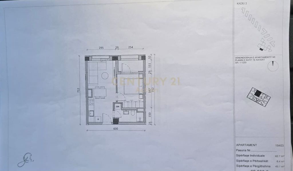 Shitet Apartament 1+1 te Kompleksi Kadiu