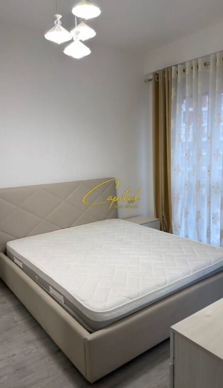 APARTAMENT ME QIRA 2+1 5 MAJI 700 EURO