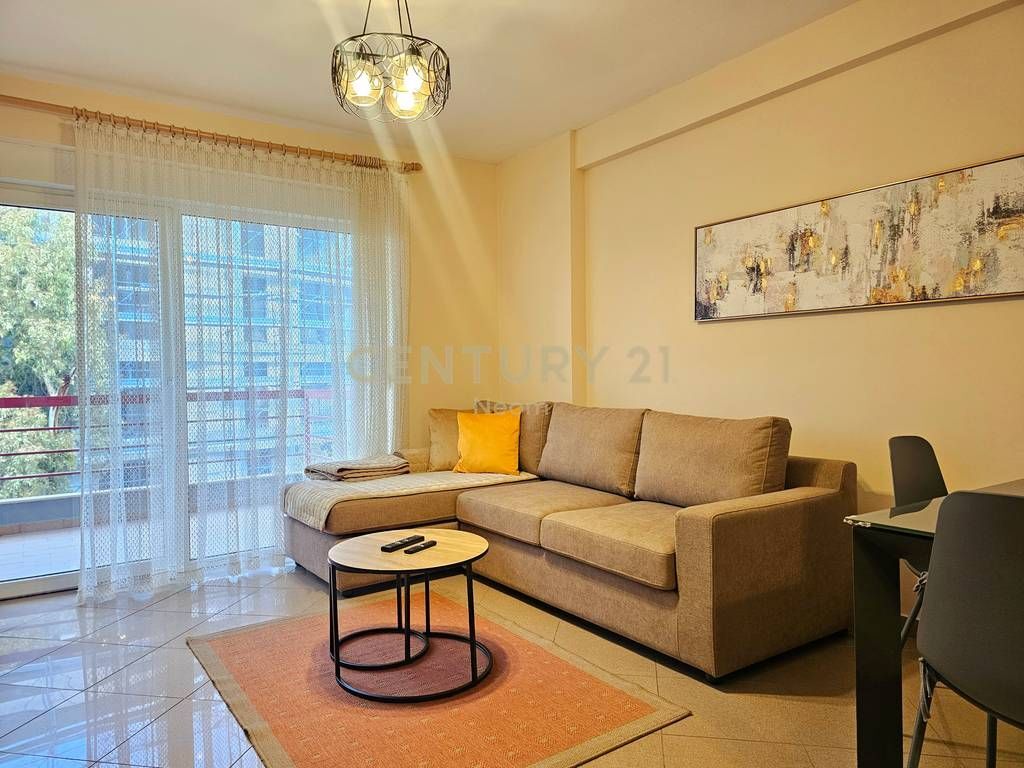 For Rent Apartment 2+1+2+ Parking Space