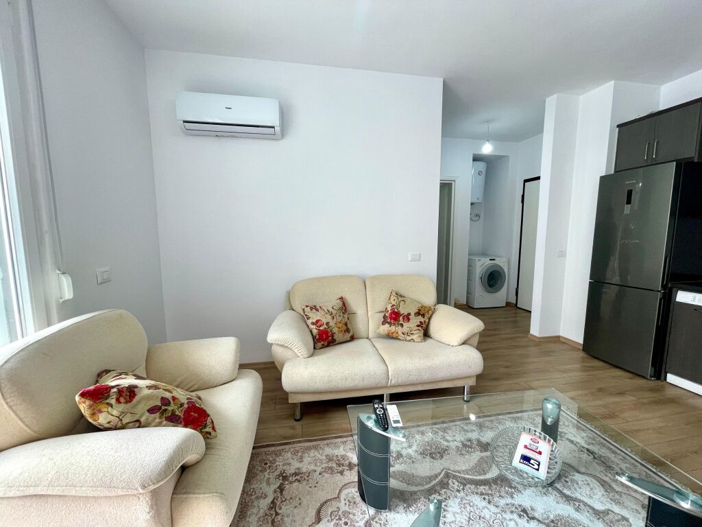 Appartamento 1+1 +parcheggio a Univers city