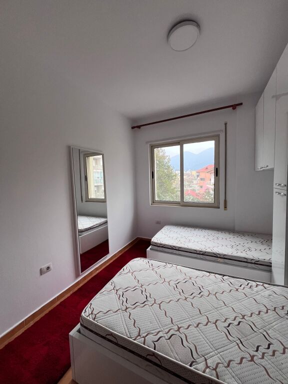 Apartament 550 euro 2+1