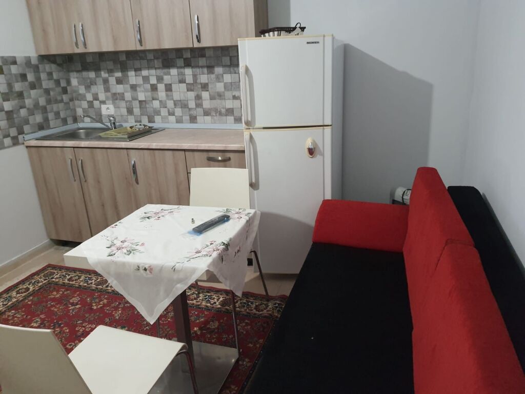 Apartment 1+1 for rent opposite Zojes se Keshillit te Mire