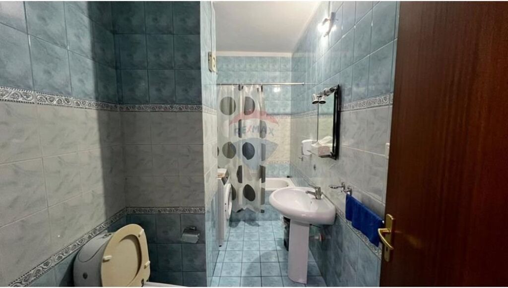 Apartment - For Rent - Willson Square, Tirana