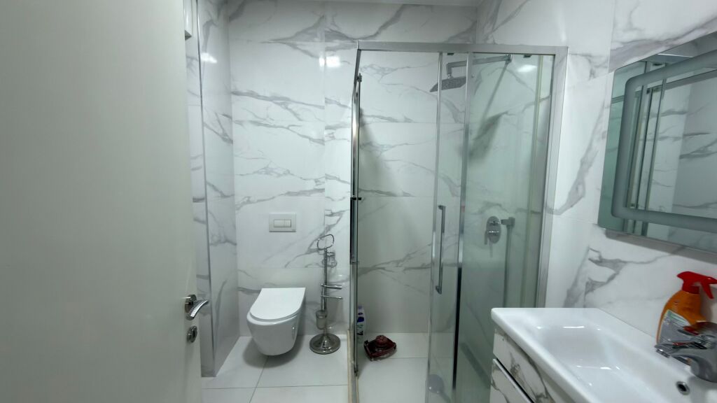 ASTIR APARTAMENT 2+1 PER QERA!