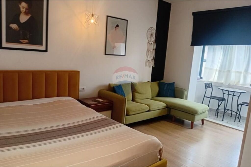 🏡 Apartament 1+1 + garsoniere për shitje – pranë Hotel Colosseo