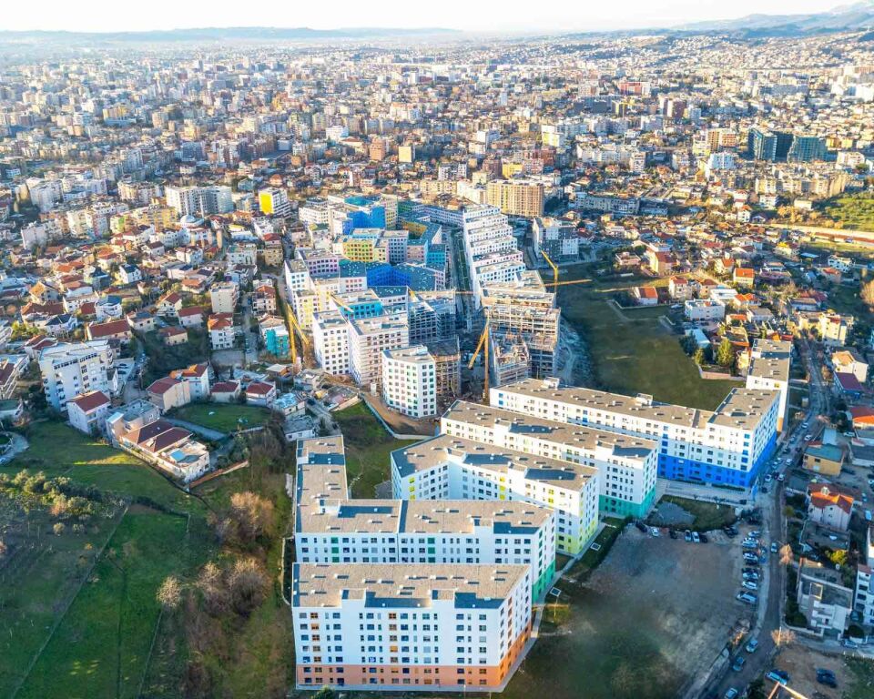 JEPET AP 1+1  ME QERA,BOSH,KOMPLEKSI MANGALEM21,ALI DEMI