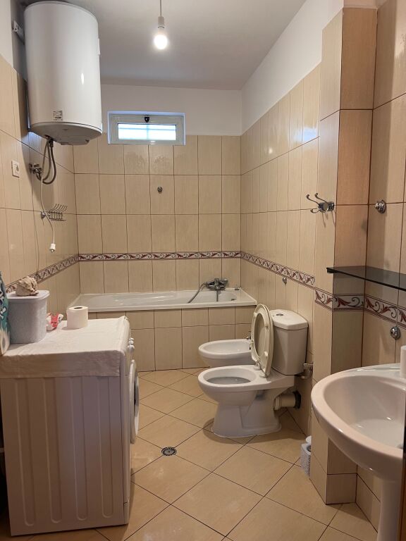 Apartament 550 euro 2+1