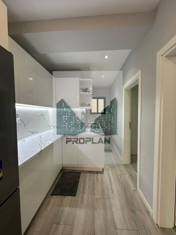 🏠 IN VENDITA – Appartamento 2+1 | Via Frosina Plaku (vicino a 21 Dhjetori)