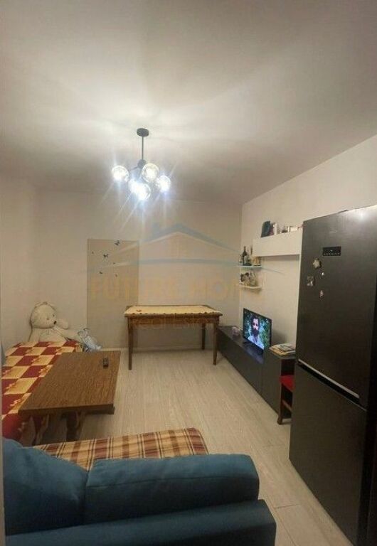 Shitet, Apartament 1+1, Allias