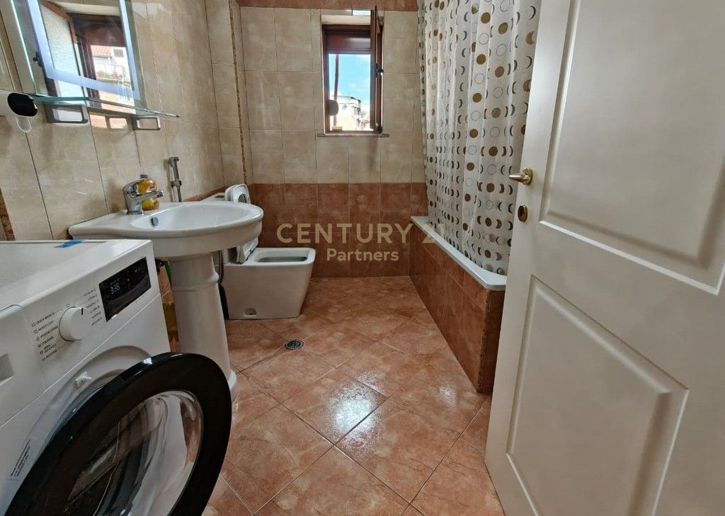 FOR SALE APARTMENT 1+1 – DIBRES STREET