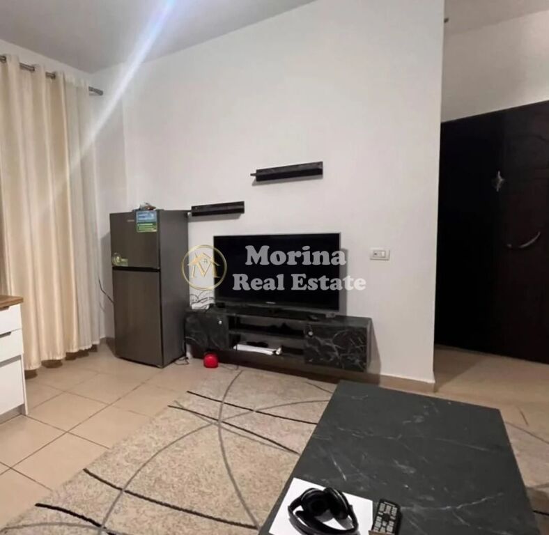 Qera | Apartament 1 + 1 | Rruga 5 Maji | 450 €/muaj