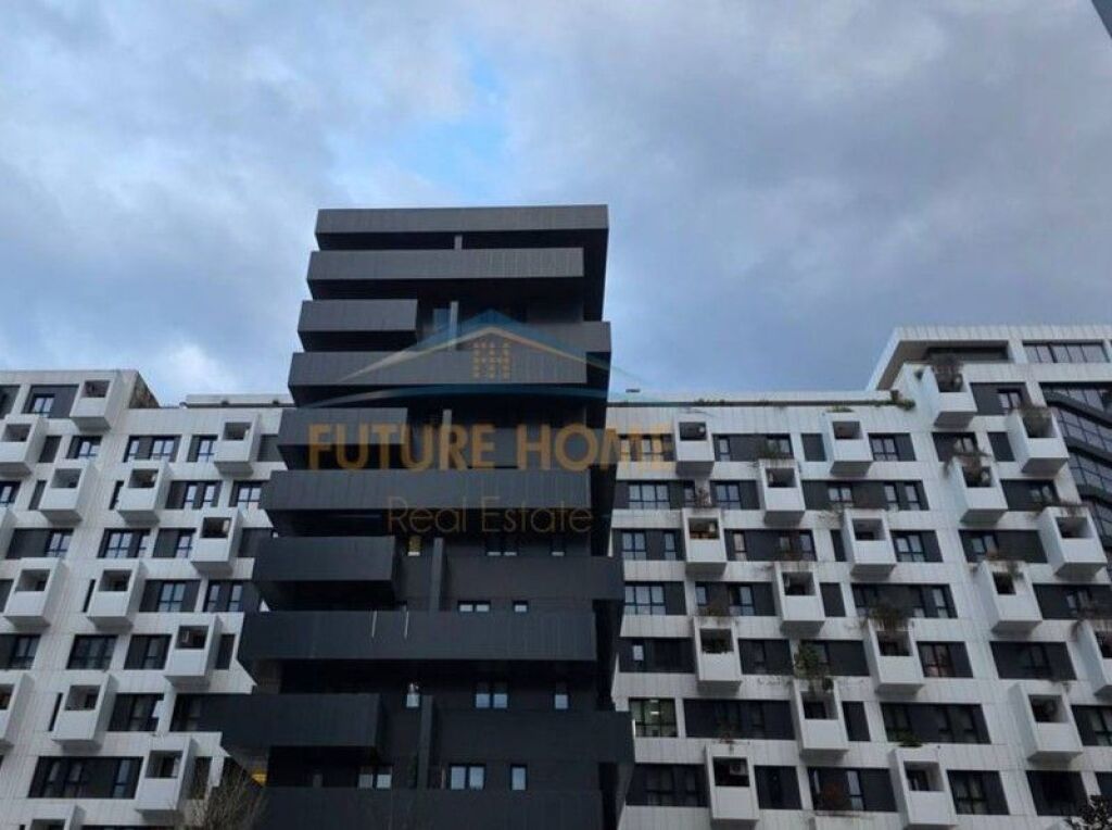 Qera,Ambjent zyre,Kompleksi Square 21