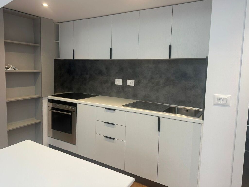 📌 Shiten 2 Apartamente Dupleks 1+1 –Rruga Ardeno!