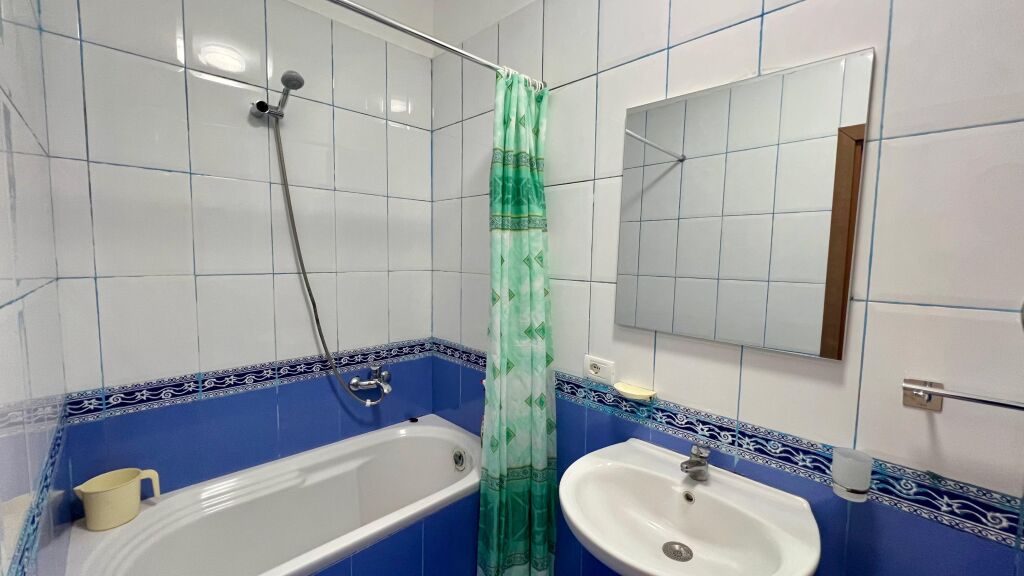 For Rent: 1+1 Apartment 📍Wilson Square (Opposite Petro Nini High School) - 6th Floor - €650 - 75 m² || Developed and Easily Accessible Residential Area