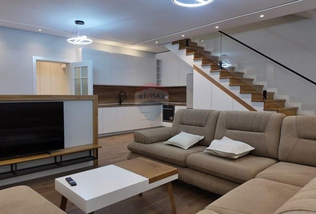 Villa FOR RENT FRESK ID: 530581008-78