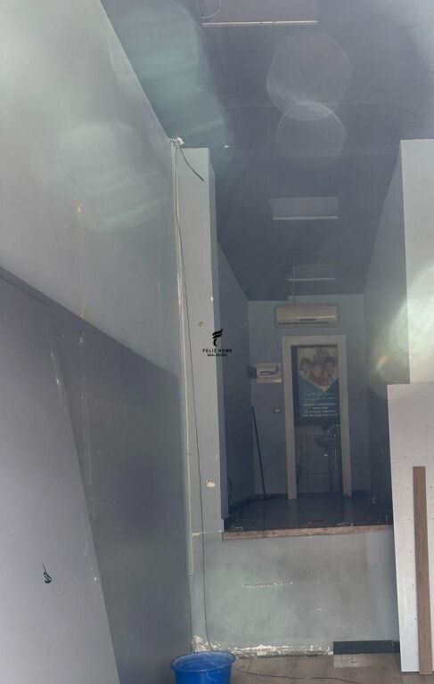 SHOP FOR RENT 35 M2 CENTER 1,800 EURO FH-66242