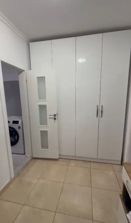 Porceln, apartament 1+1 me qera 500€