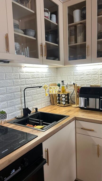 🏡 APPARTAMENTO ESCLUSIVO IN VENDITA 1+1 – Shkëmbi i Kavajës, Durrës