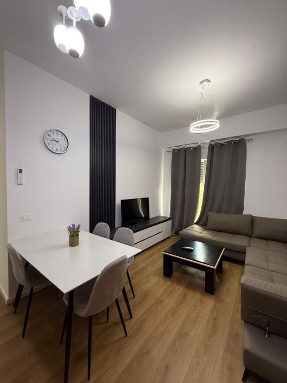 Ali Dem, jepet me qira apartament 2+1+Parkim. 500 Euro