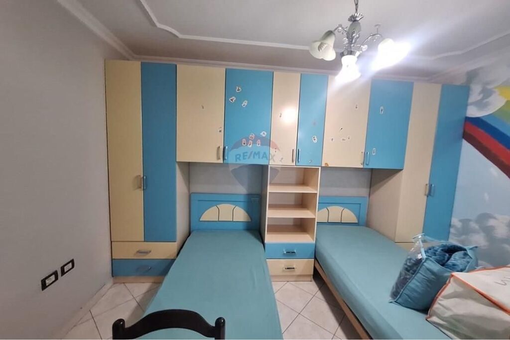 Appartamento 2+1+2 +Posto Auto in Vendita in Via Dritan Hoxha.