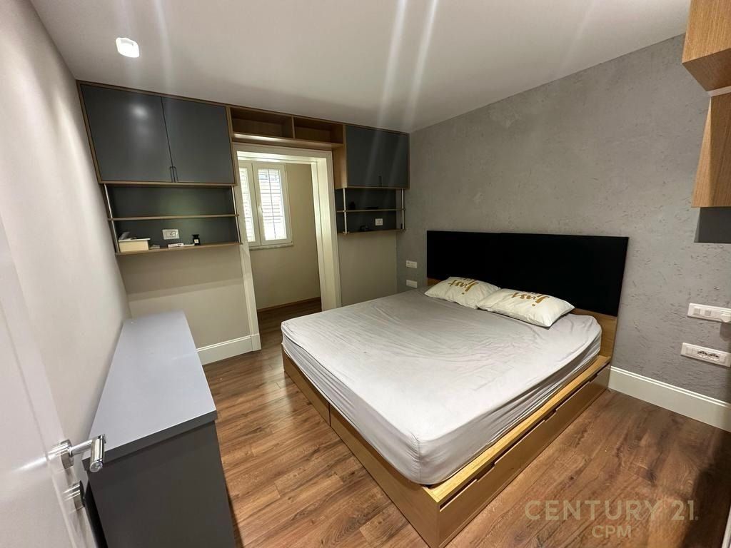 Apartment 1+1 for Rent – Heart of Blloku, Tirana