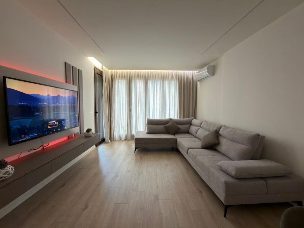 Appartamento 1+1 in affitto! Via delle Barricate