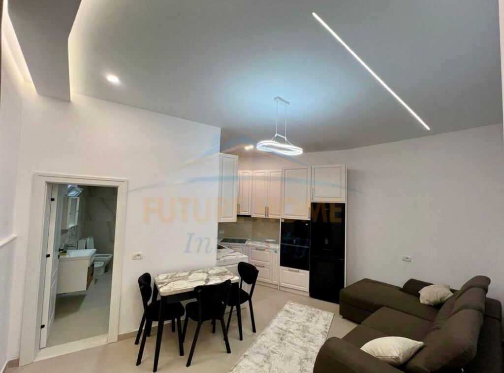 Qera, Shtëpi Private, Mjull Bathore, Tiranë.