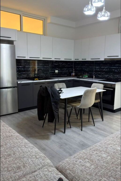 APPARTAMENTO IN AFFITTO 2+1 5 MAGGIO 70.000 LEKE  FH-66209