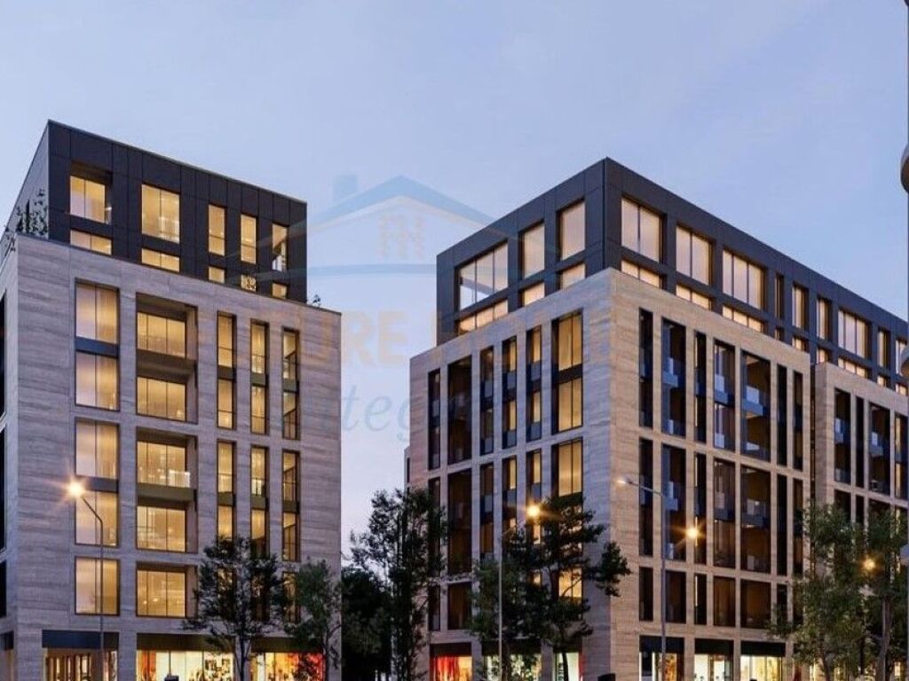 In vendita, Appartamento 2+1, City Residence, Tirana.