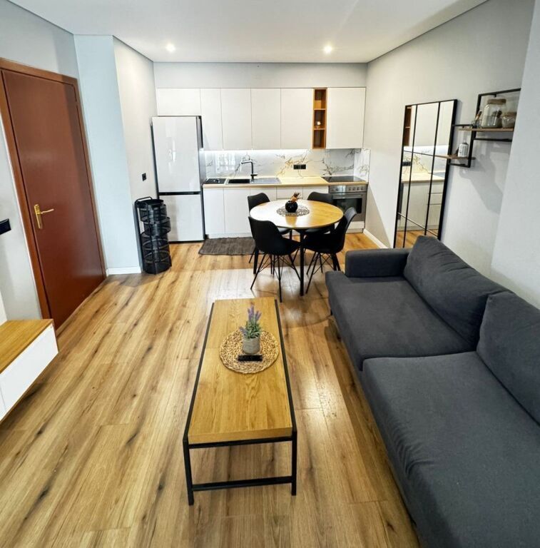 2+1 apartment for rent at Delijorgji