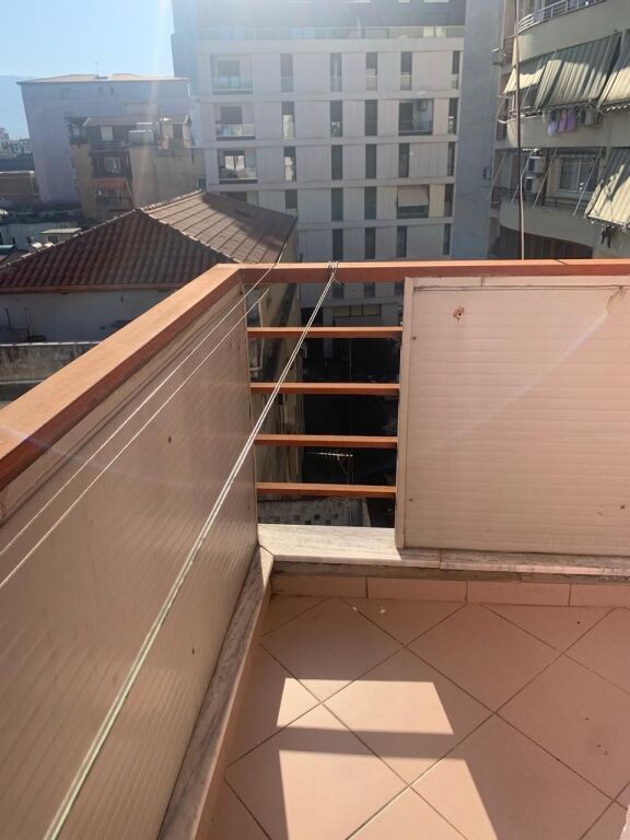 🏡 Apartment 1+1 + Garage for Rent – Building with Arrows, Tirana