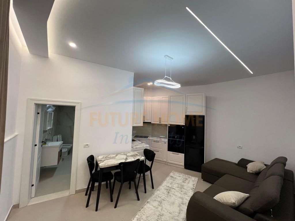 Qera, Shtëpi Private, Mjull Bathore, Tiranë.