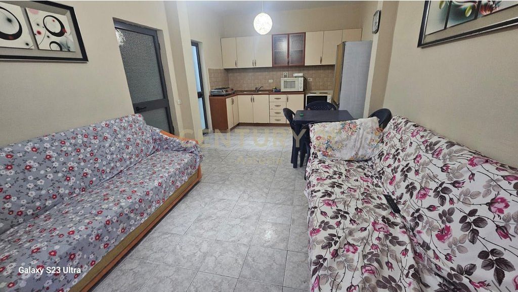 VENDESI APPARTAMENTO 1+1 A GOLEM, VICINO A BONITA VIENA 60,000 €